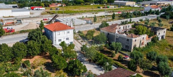 3 bedrooms House in Oliveira do Conde, Portugal No. 21445 49