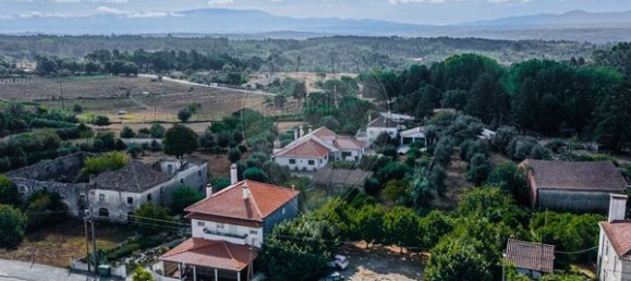 3 bedrooms House in Oliveira do Conde, Portugal No. 21445 40