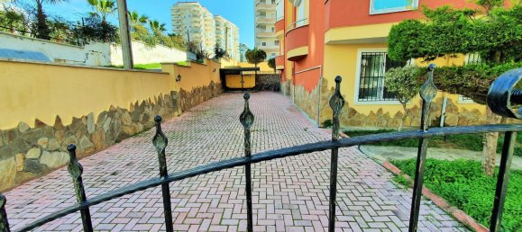 Apartment 4+1 in Mahmutlar, Turkey No. 13116 3