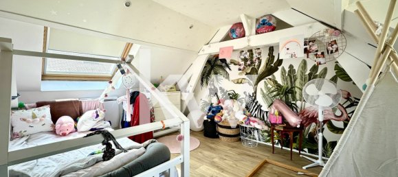 6 bedrooms House in Le Maisnil, France No. 256968 4