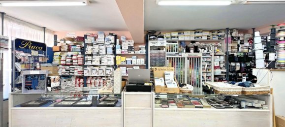 179m² Commercial property in Arteixo, Spain No. 58075 6