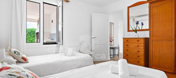 4 bedrooms Villa in Cala Blanca, Spain No. 177920 24