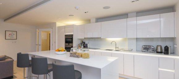 3 bedrooms Apartment in Brentford, United Kingdom No. 11040 3