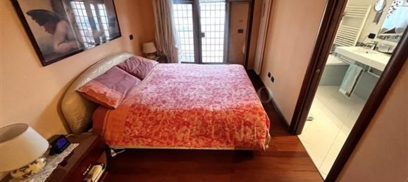 4غرفة شقة في Rome, Italy رقم 203931 13