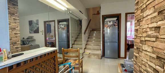 2 bedrooms House in Udine, Italy No. 178975 6