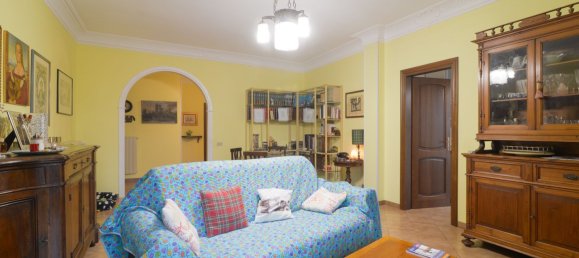 4 rooms Apartment in Rome, Italy No. 8867 6