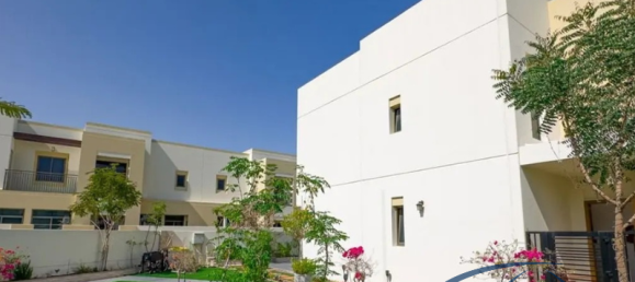 4 Schlafzimmer Stadthaus in Al Aweer, UAE, Nr. 9127 11