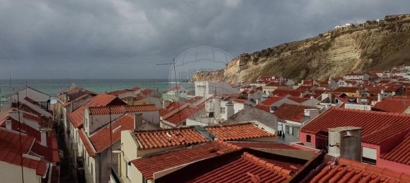 2 bedrooms House in Nazare, Portugal No. 176074 2
