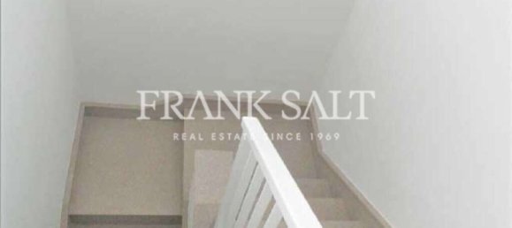 3 bedrooms Apartment in Xghajra, Malta No. 1851 5