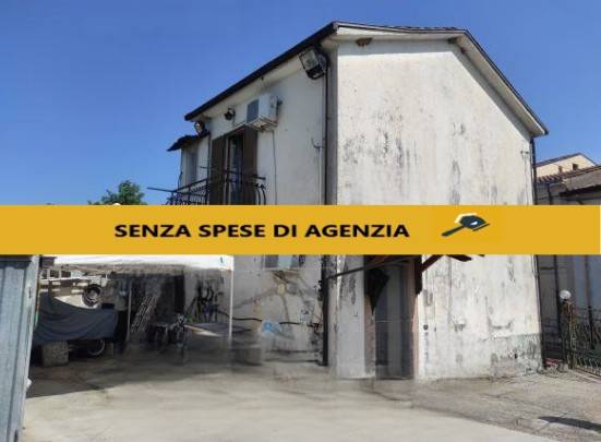 2 Schlafzimmer Wohnung in Arce, Italy, Nr. 209073