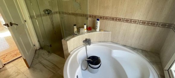 7 bedrooms Villa in Marbella, Spain No. 217836 13