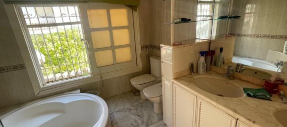 7 bedrooms Villa in Marbella, Spain No. 217836 14