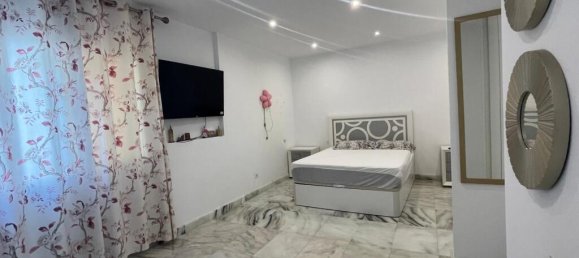 7 bedrooms Villa in Marbella, Spain No. 217836 7