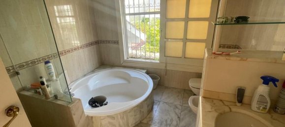 7 bedrooms Villa in Marbella, Spain No. 217836 15