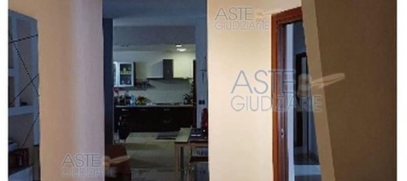 5-Zimmer Wohnung in Pescara, Italy, Nr. 277010 4