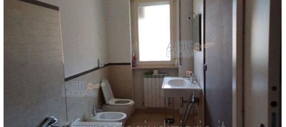 5-Zimmer Wohnung in Pescara, Italy, Nr. 277010 11