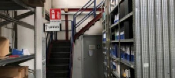 مستودع في Senago, Italy 667متر مربع رقم 259057 2