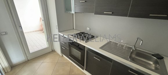 Apartamento de 3 dormitorios en Desenzano del Garda, Italy No. 288978 10