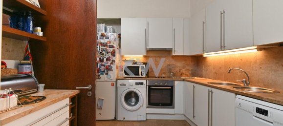 3 bedrooms Duplex in Lisbon, Portugal No. 131390 9