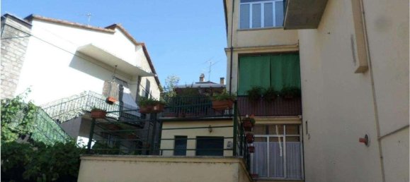 4 chambres Appartement à Città di Castello, Italy No. 369972 2