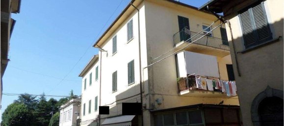 4 chambres Appartement à Città di Castello, Italy No. 369972 3