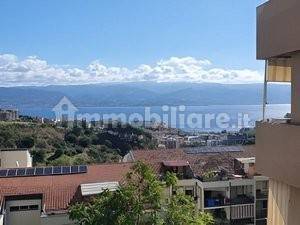 4 chambres Appartement à Messina, Italy No. 38260