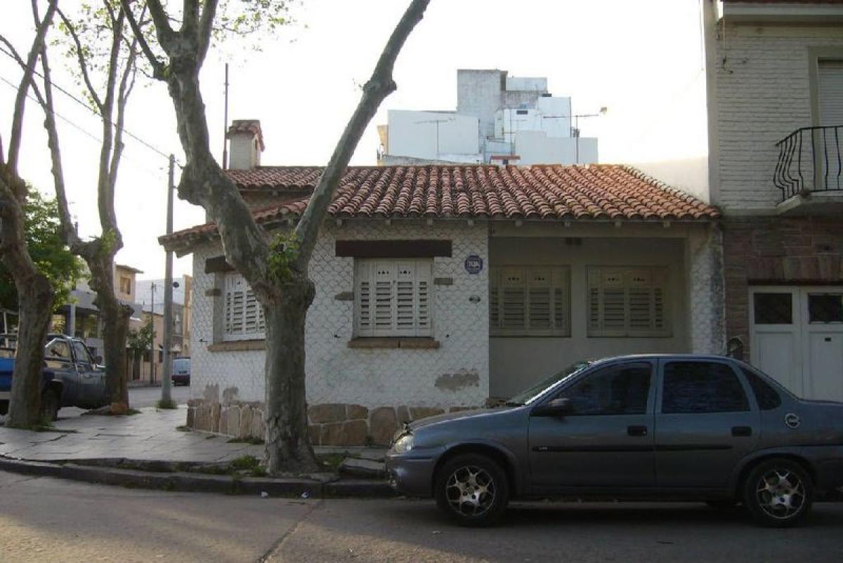 3 Schlafzimmer Haus in Mar del Plata, Argentina, Nr. 77735