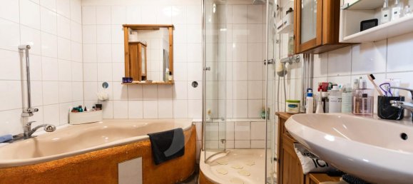 Здание с 5 спальнями в Энц, Германия № 80155 10