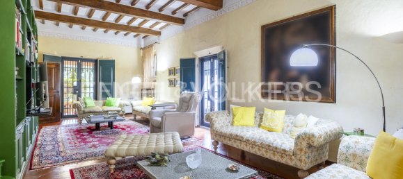 4 bedrooms Villa in San Miniato, Italy No. 105244 7