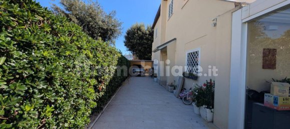3 bedrooms Villa in Fiumicino, Italy No. 338328 7
