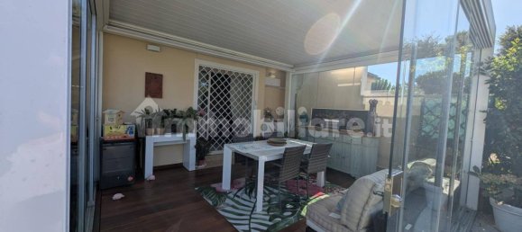 3 bedrooms Villa in Fiumicino, Italy No. 338328 4