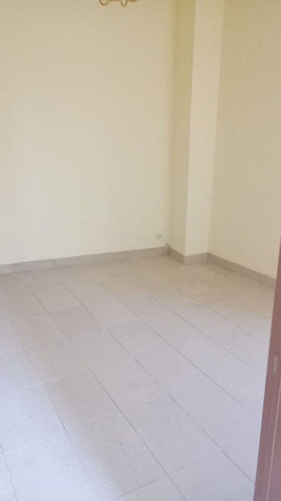 Apartamento T3 em Caltanissetta, Italy N.º 370741
