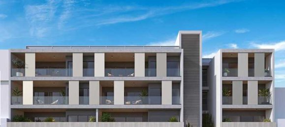 2 bedrooms Apartment in Limassol, Cyprus No. 17719 8