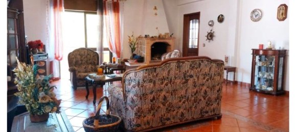 3 Schlafzimmer Haus in Almada, Portugal, Nr. 146780 3