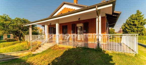 3 Schlafzimmer Villa in Poirino, Italy, Nr. 304979 23