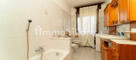 3 Schlafzimmer Villa in Poirino, Italy, Nr. 304979 44