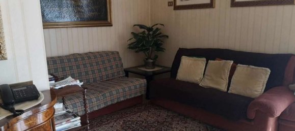 13 rooms Villa in Muggiò, Italy No. 3657 5