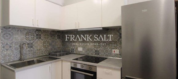 2 bedrooms Apartment in Xlendi, Malta No. 6004 6