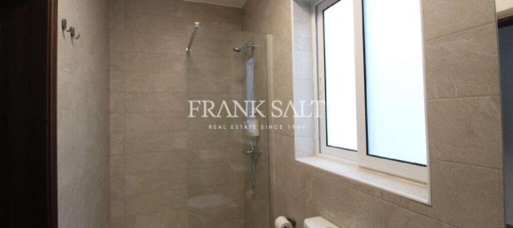 2 bedrooms Apartment in Xlendi, Malta No. 6004 10