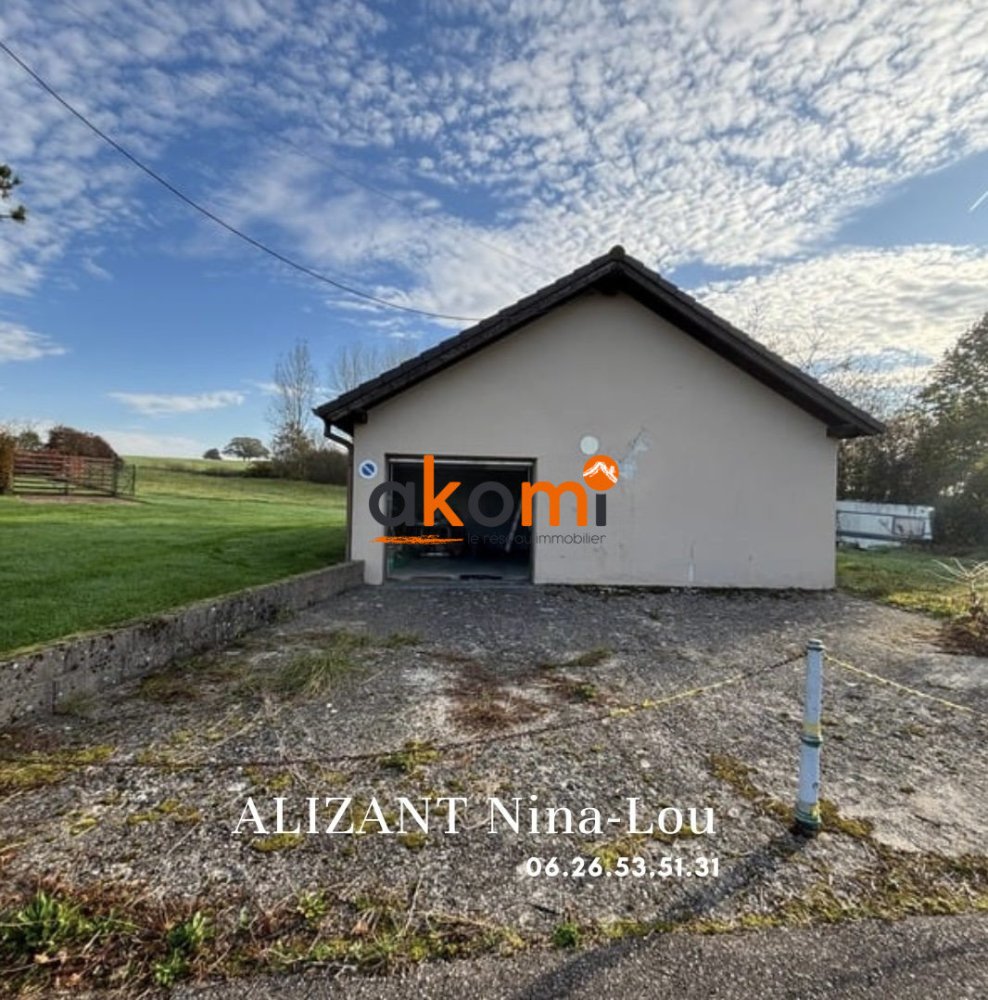  Land in Richeval, France No. 158066