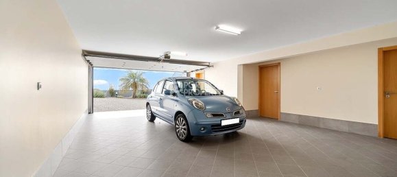 4 bedrooms Villa in Calheta, Portugal No. 125245 10