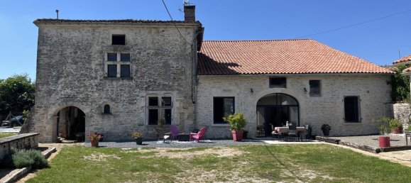 5 chambres Maison à Fontenille, France No. 102212 7