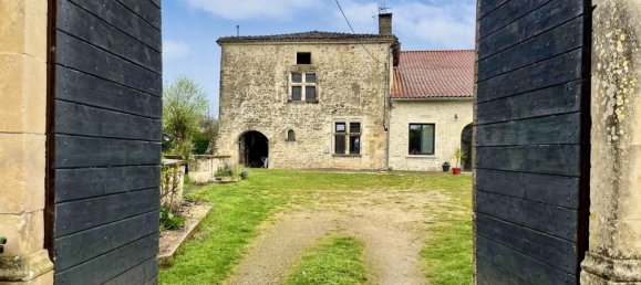 5 chambres Maison à Fontenille, France No. 102212 3