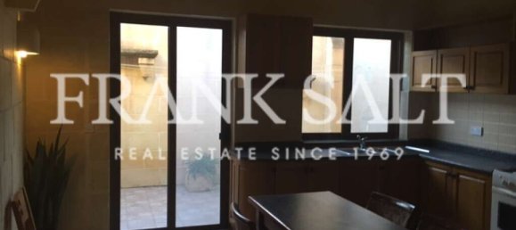 3 bedrooms Townhouse in Xewkija, Malta No. 5459 2
