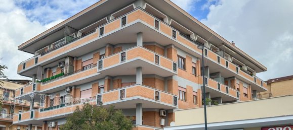 Ático de 4 habitaciónes en Pomezia, Italy No. 188223 23