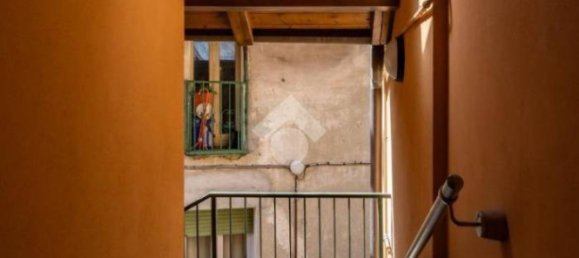 1 bedroom Apartment in Valmadrera, Italy No. 287473 2