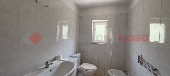 3-salle Appartement à Pescaglia, Italy No. 261735 26