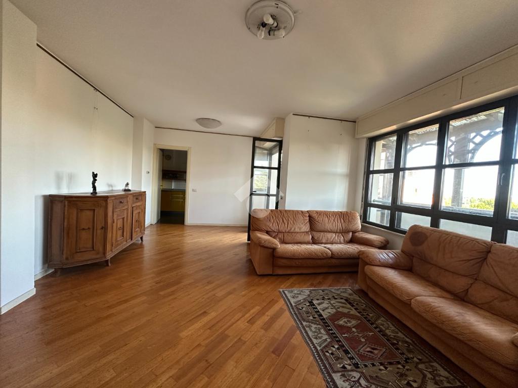 2 bedrooms Apartment in Milan, Italy No. 263374