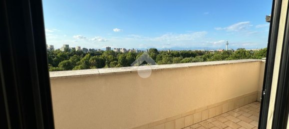 2 bedrooms Apartment in Milan, Italy No. 263374 39