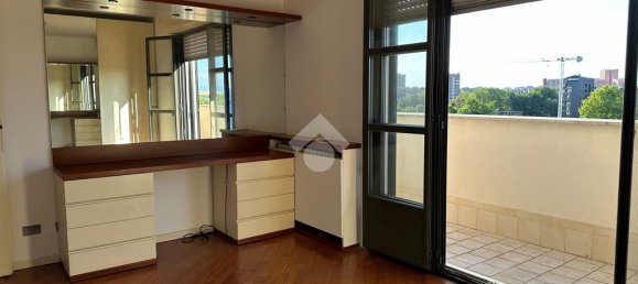 2 bedrooms Apartment in Milan, Italy No. 263374 31